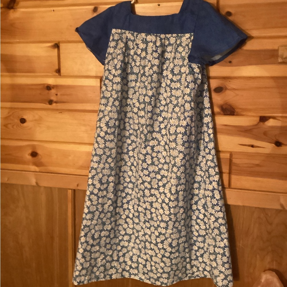 Adorable handmaiden daisy house dress summer fun L